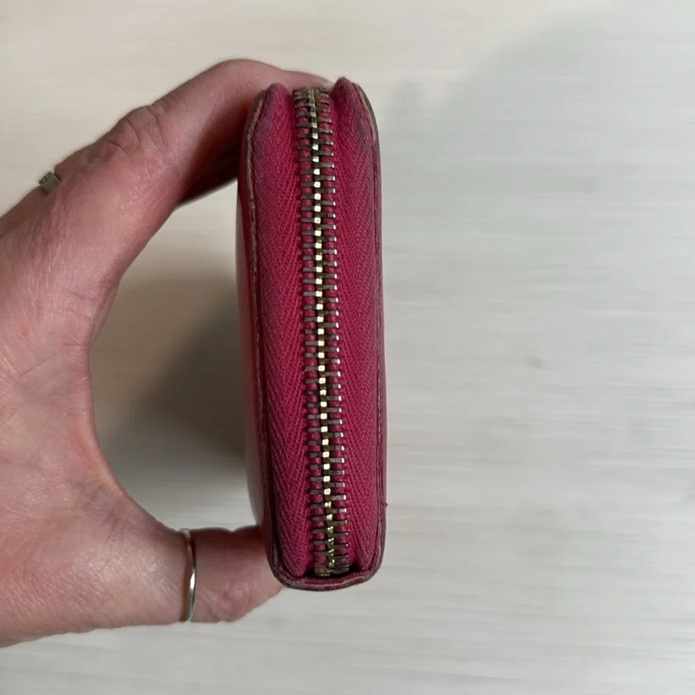 Auth Saint Laurent Round Zipper Long Wallet Solid Pink Leather Italy - Picture 5 of 9